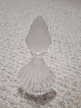 Frosted Glass Decorative Perfume Bottle - Clear